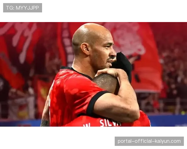 费利佩替补十三分钟完成戴帽 蓉城老将生日夜上演进球奇迹